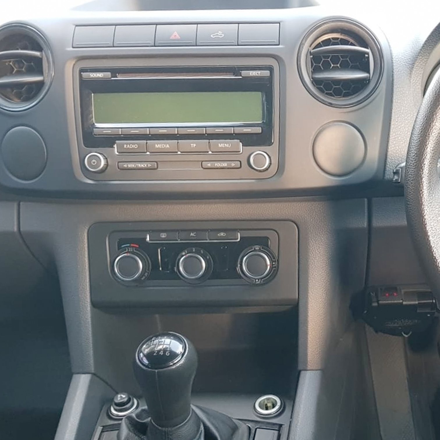 Aktiver Auspuff Sound Booster Volkswagen Amarok 2H + Smartphone
