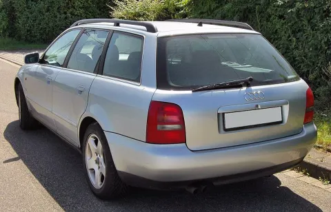 Audi A4 1996-2000 (B5)
