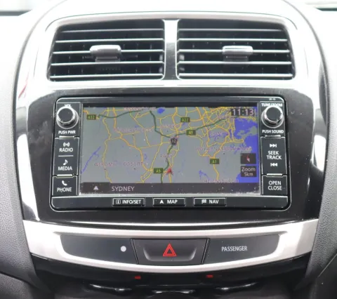 2. Pre Facelift, Navigation