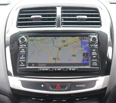 2. Pre Facelift, Navigation