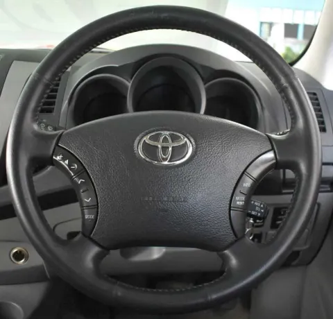 2. Vehicles with Steering wheel controls