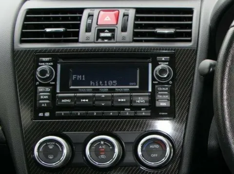 1. Clarion Factory Headunit