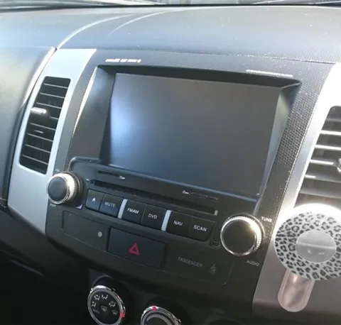 Peugeot 4007 2009-2012 dash