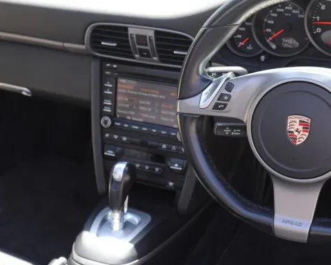 Porsche 911 2008-2012 (997 Gen2) dash