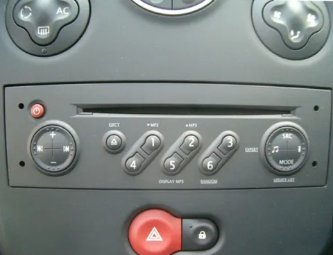Renault Clio 2008-2009 X85 dash