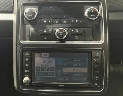 Dodge Journey 2008-2011 dash