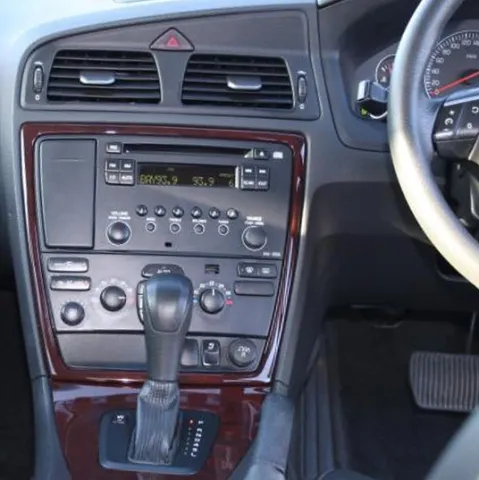 Volvo XC70 2000-2007 dash
