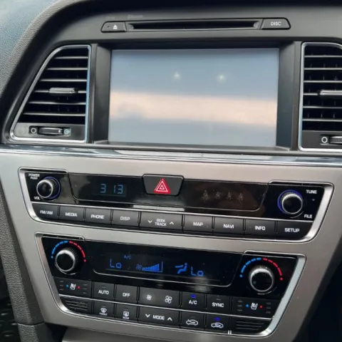 Hyundai Sonata 2014-2017 LF dash