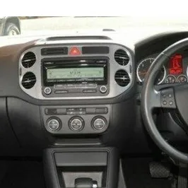 Volkswagen Tiguan 2008-2014 dash