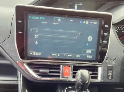 Toyota Noah 2014-2021 dash