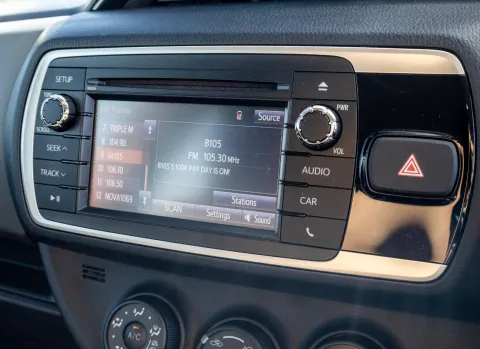Toyota Yaris (Vitz) 2014-2017 dash