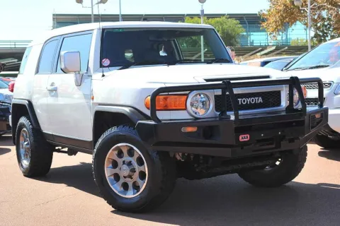 Toyota FJ Cruiser 2011 - 2016