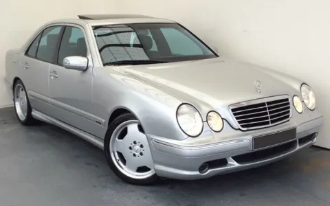 Mercedes E-Class 2000-2002 W210