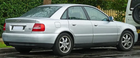Audi A4 1998-2001 Avant (B5)  