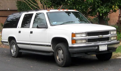 Chevrolet Suburban  1995-1999