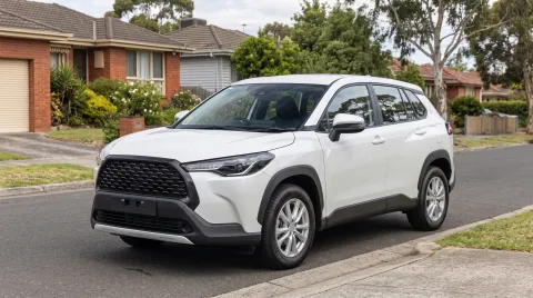 Toyota Corolla Cross 2022-2024