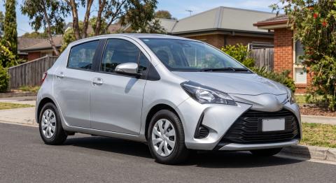 Toyota Yaris (Vitz) 2017-2019