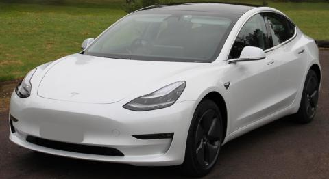Tesla Model 3 2019-