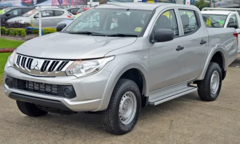 Mitsubishi Triton 2016-2018 MQ